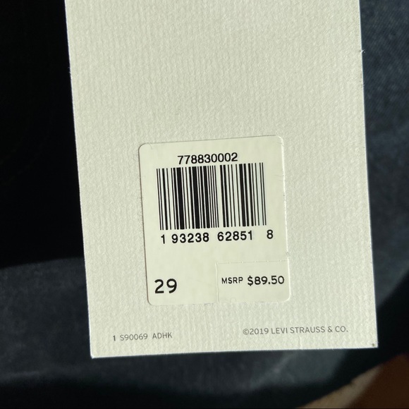 Levi's Black Denim Skirt - Picture 6 of 7